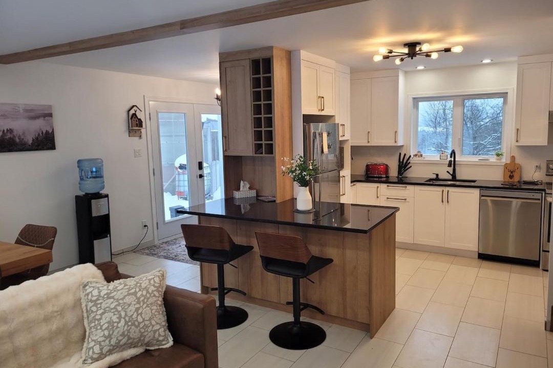 Photo of Kitchen in Saint-Jean-de-Brebeuf