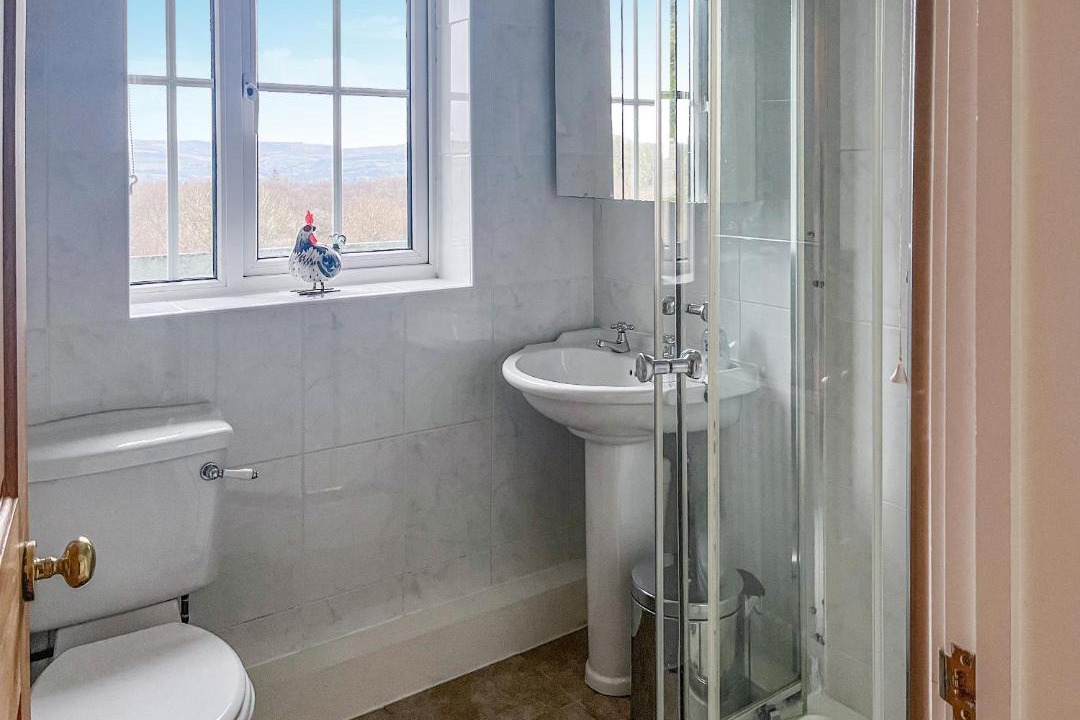 Photo of Bathroom in Porthyrhyd