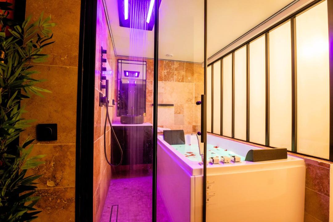 Photo of Bathroom in Croix-d'Argent
