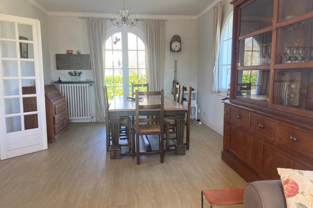 Photo of Others in Varen