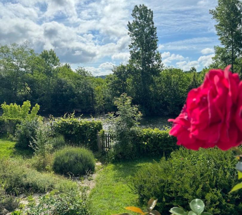 Photo of Others in Varen