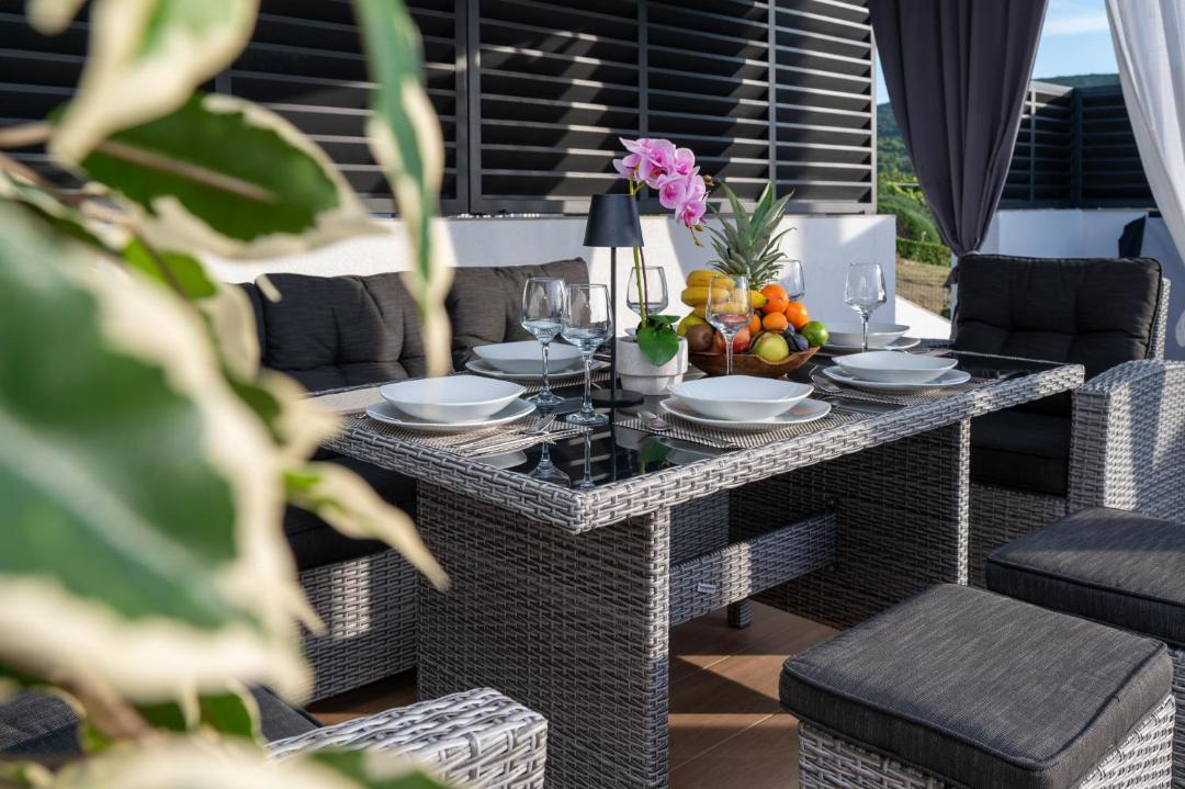 Photo of Patio Balcony in Pasman