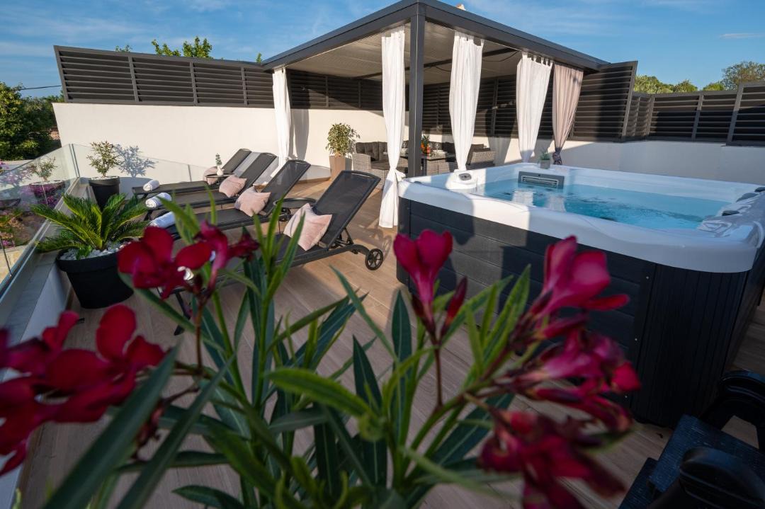 Photo of Patio Balcony in Pasman