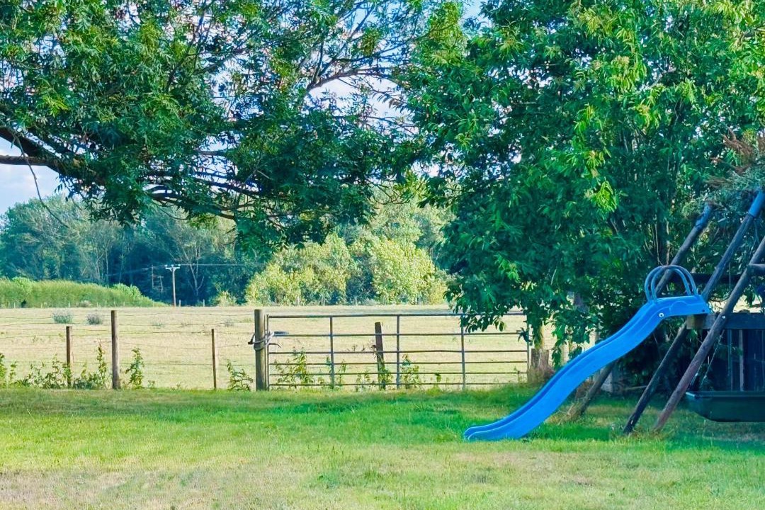 Photo of Others in Acrefair