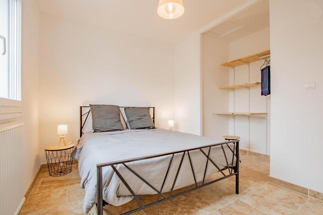 Photo of Bedroom in Montceau-les-Mines