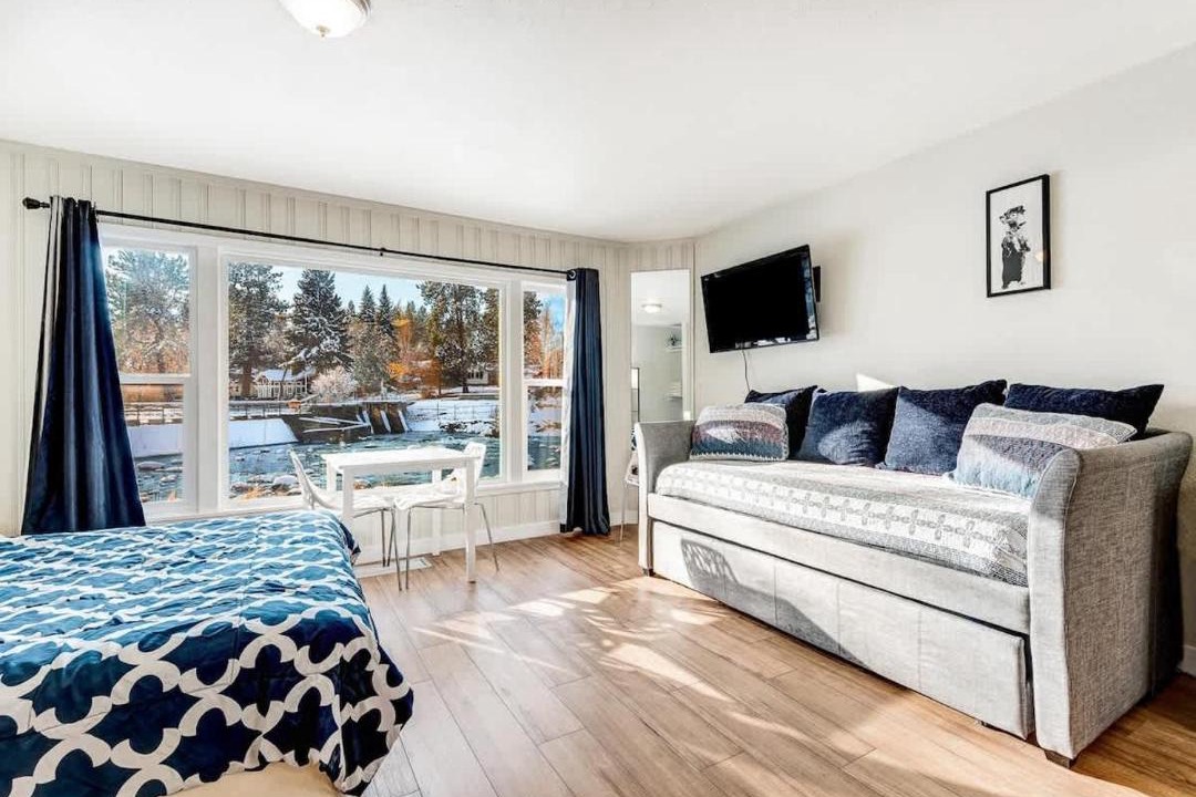 Photo of Bedroom in Bend