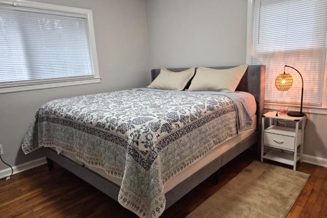 Photo of Bedroom in Gresham Park