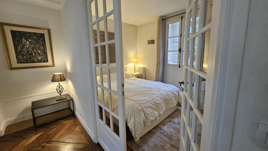 Photo of Bedroom in 6th Arrondissement