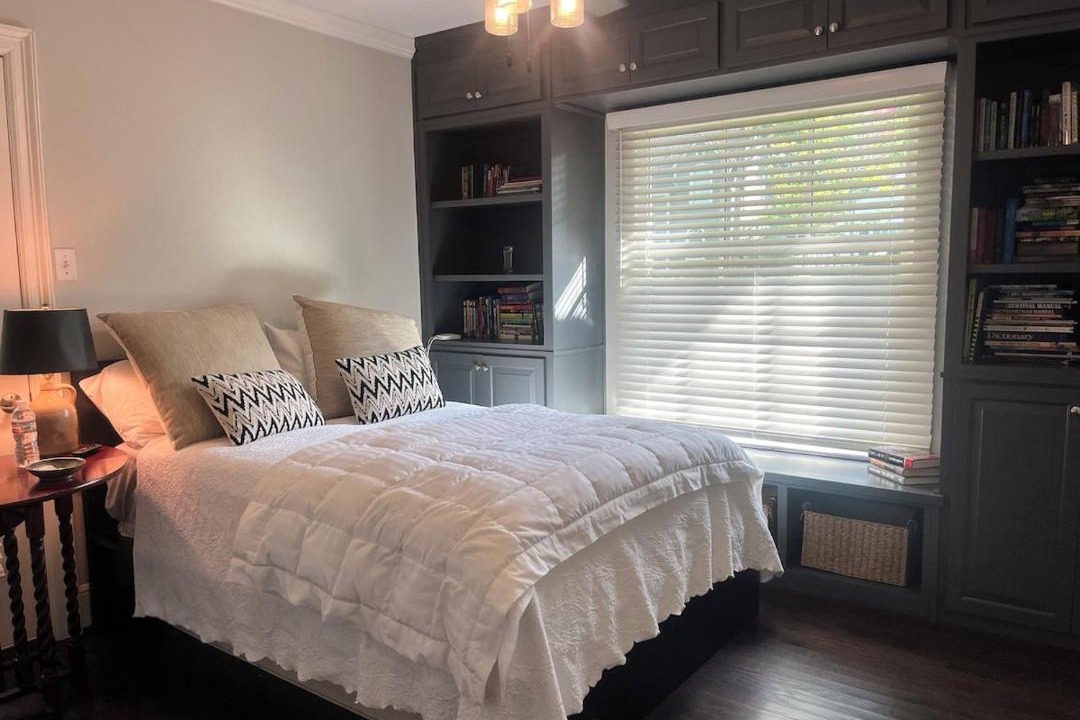 Photo of Bedroom in Hollywood - Santa Monica