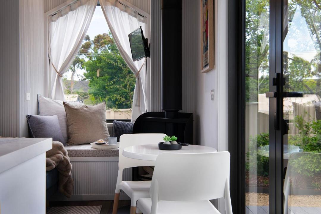 Photo of Others in Hepburn