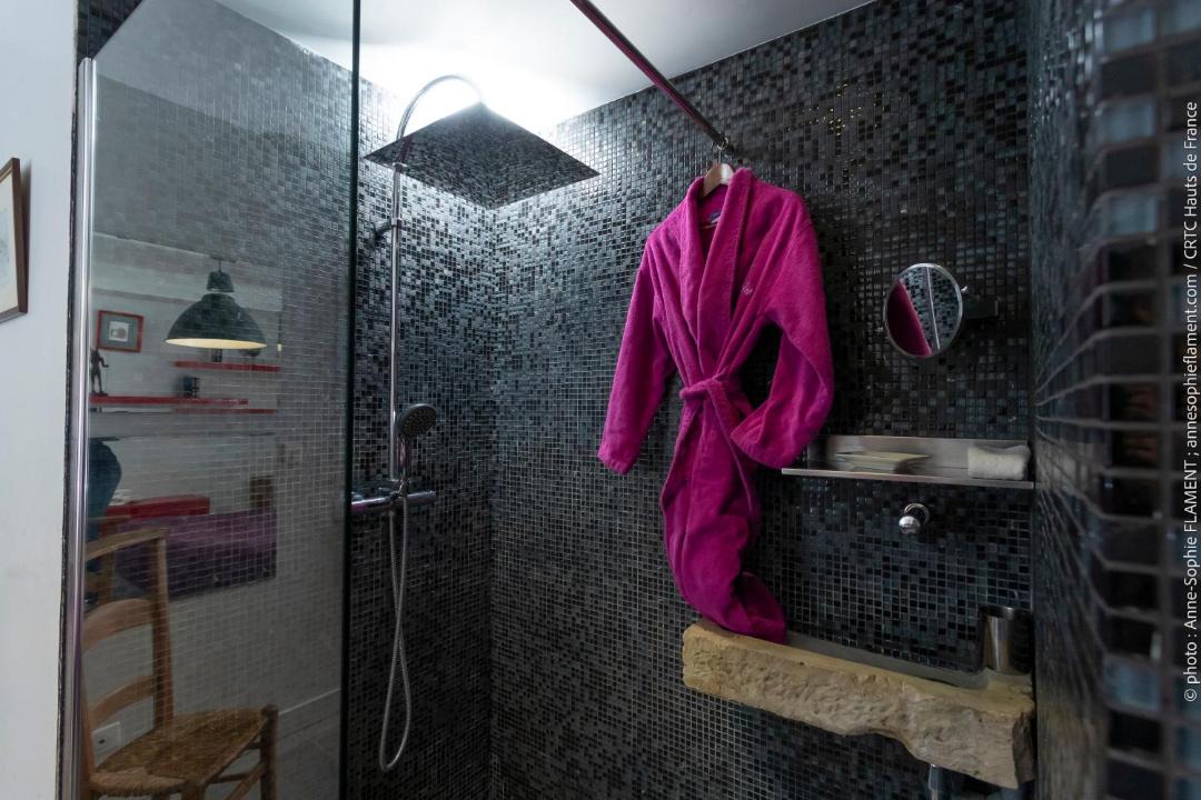 Photo of Bathroom in Noyant-et-Aconin