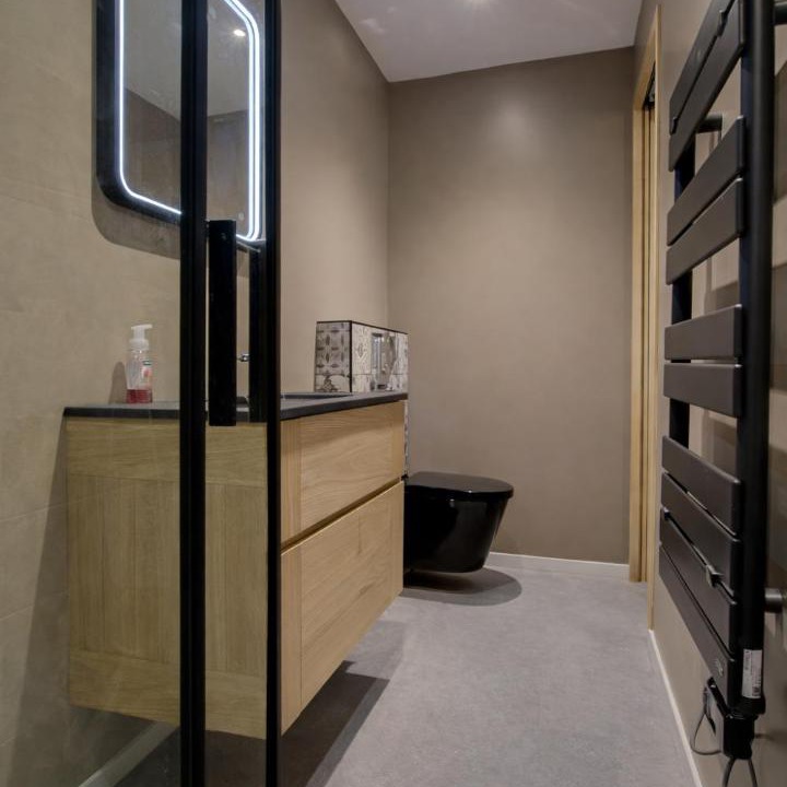 Photo of Others in Hotonnes