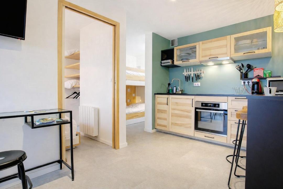 Photo of Others in Hotonnes