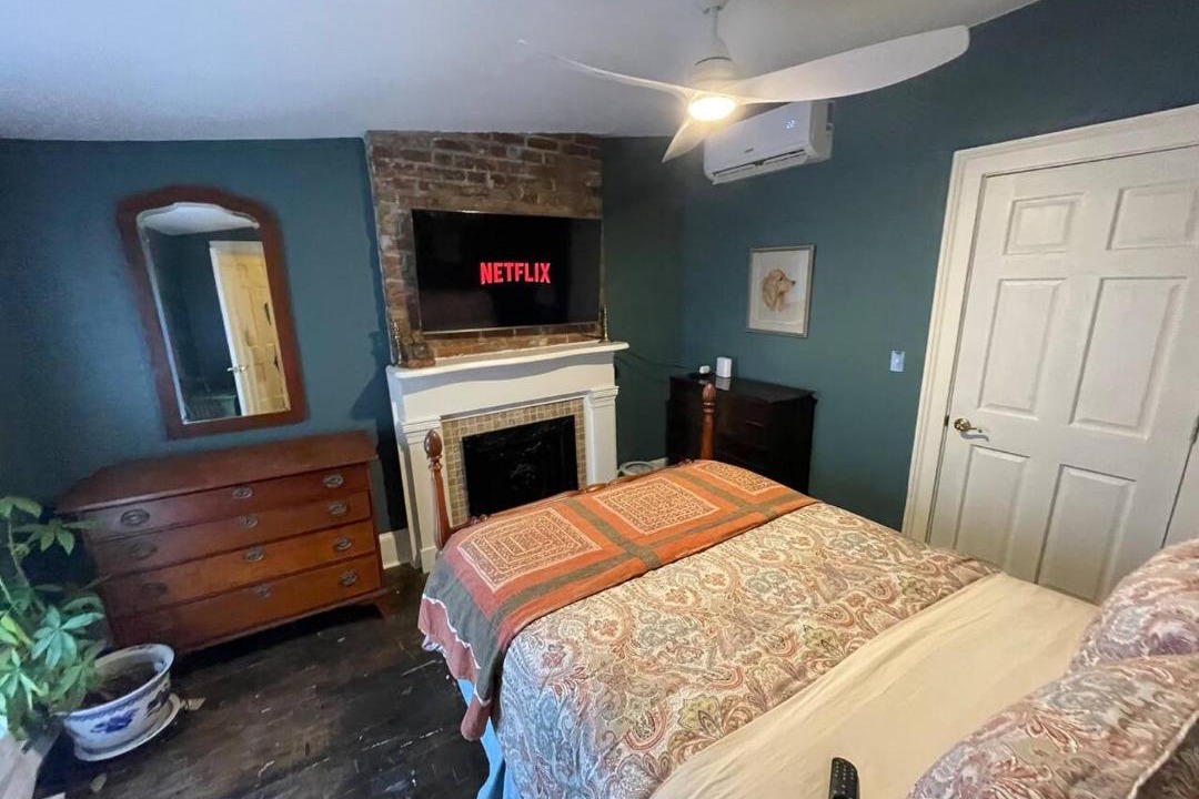Photo of Bedroom in Albany