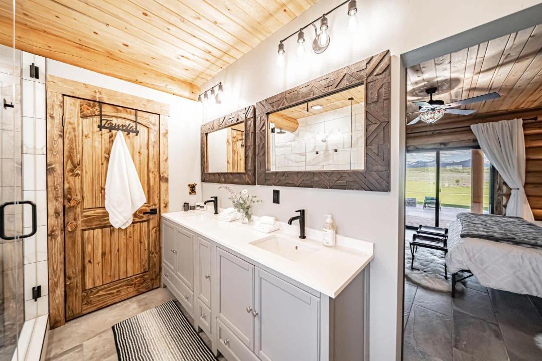 Photo of Others in Tetonia