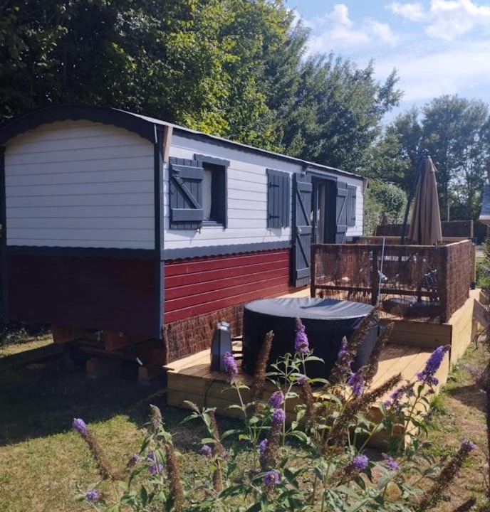 Photo of Others in Fontenoy