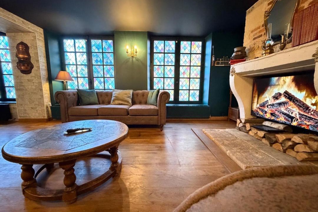 Photo of Others in Sedan