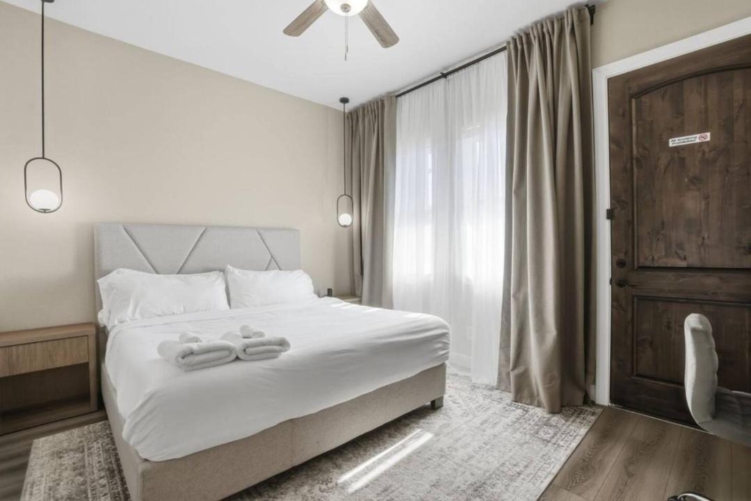 Photo of Bedroom in Greater Fondren Southwest