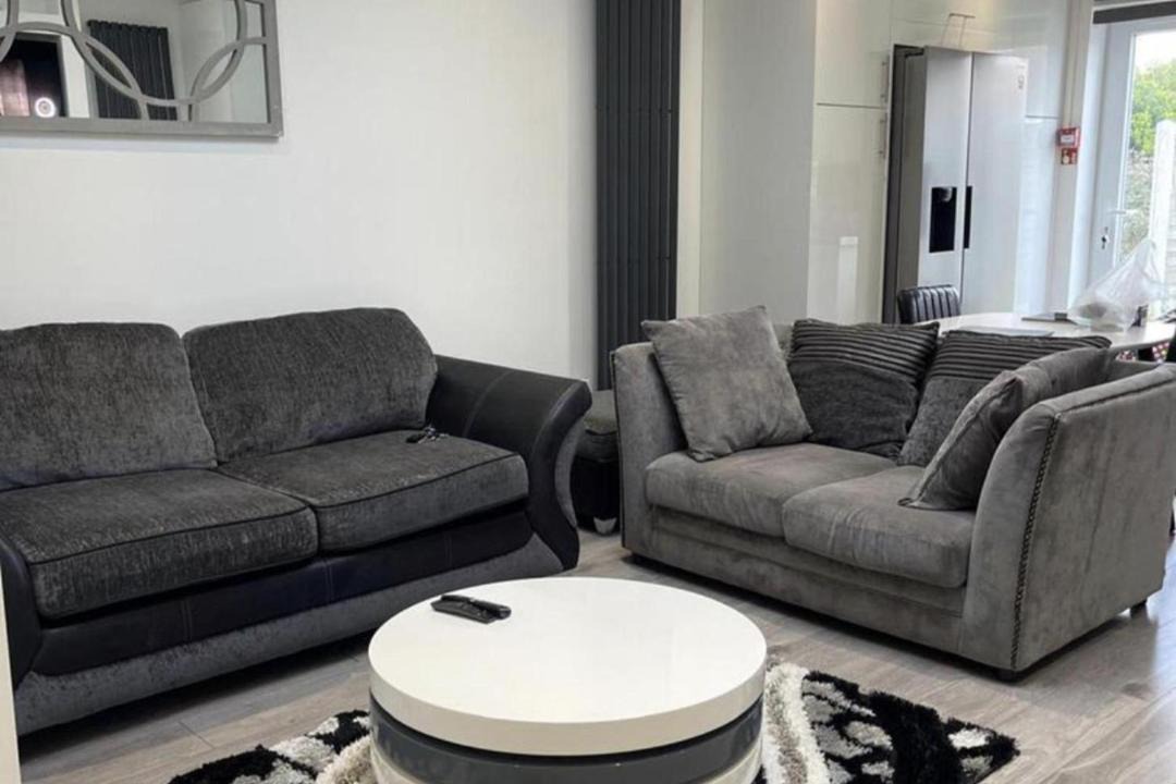 Photo of Others in Alibon