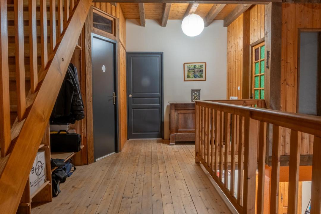 Photo of Others in Prenovel