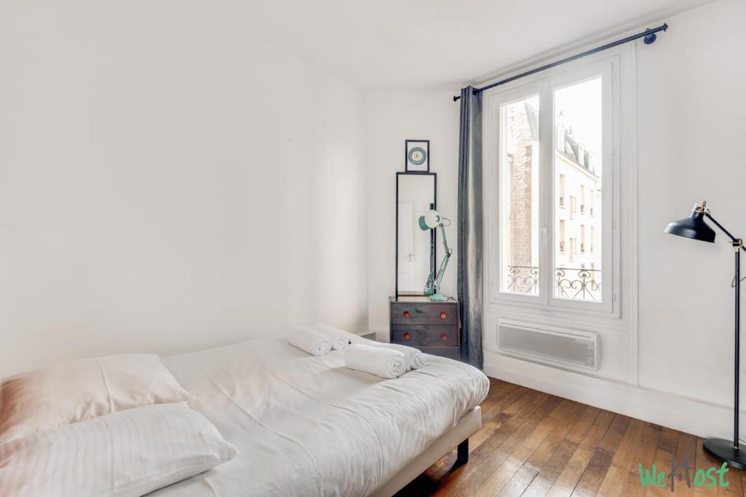 Photo of Bedroom in Saint-Denis