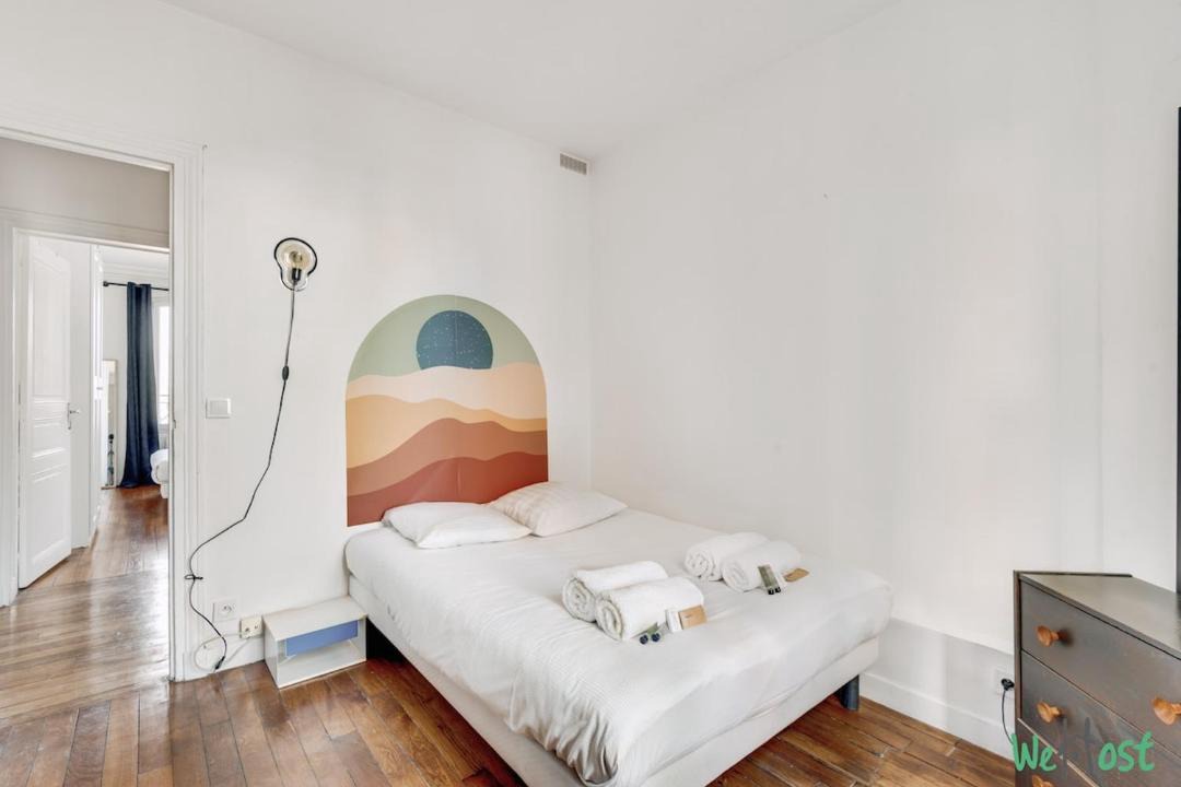 Photo of Bedroom in Saint-Denis