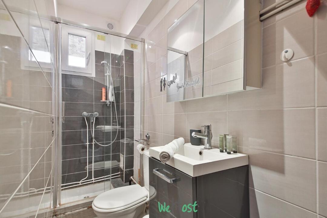 Photo of Bathroom in Bois-Colombes