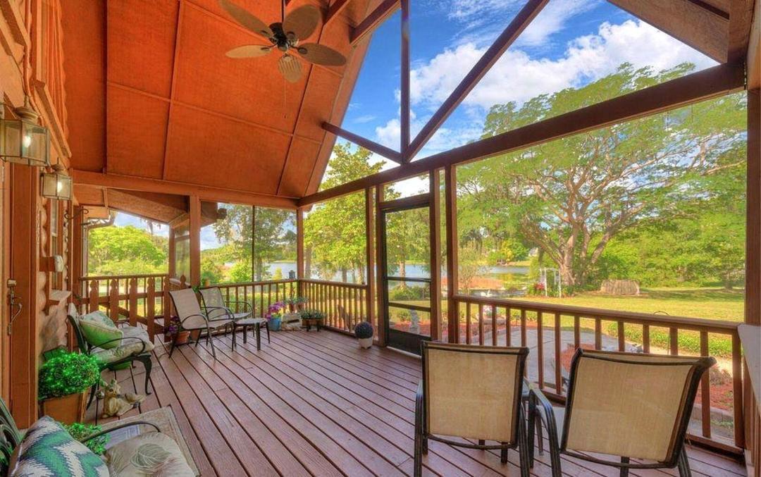 Photo of Patio Balcony in Lake Helen
