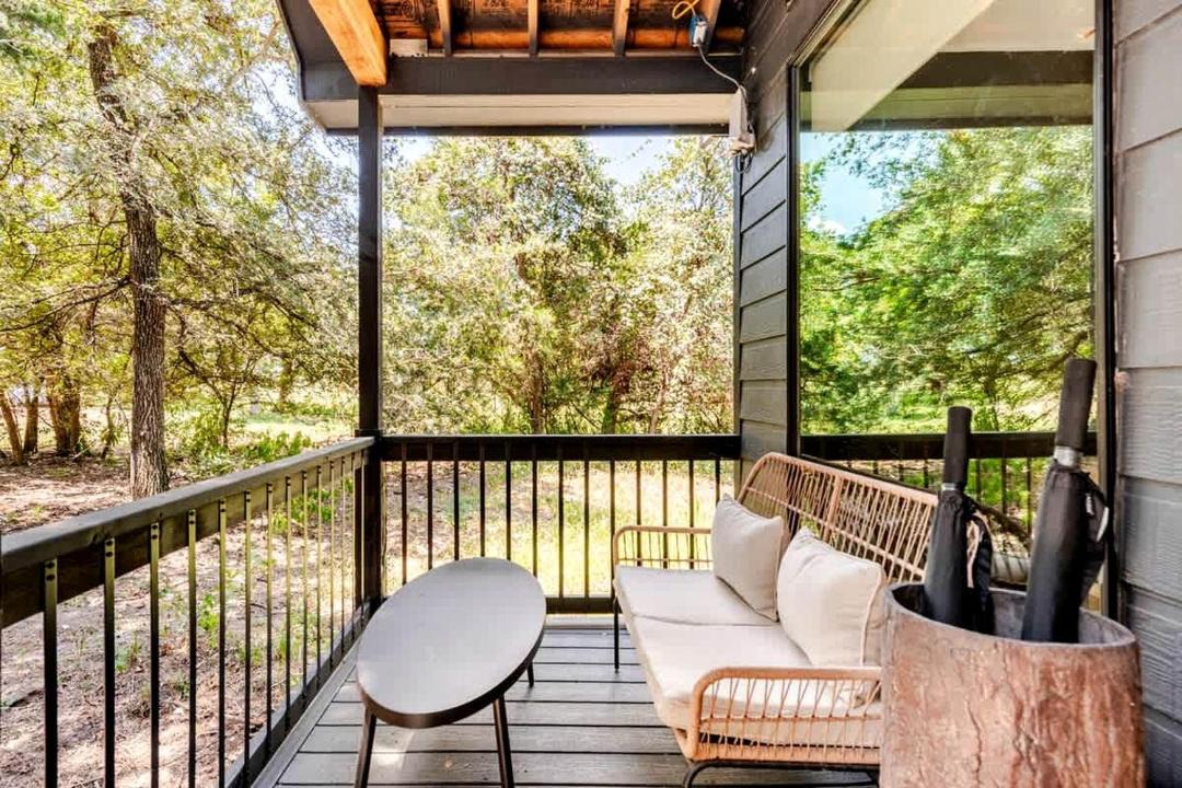 Photo of Patio Balcony in Cedar Creek