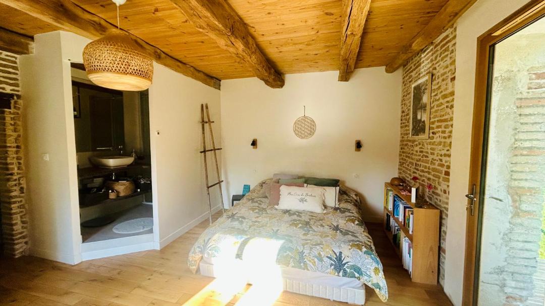 Photo of Bedroom in Lisle-sur-Tarn