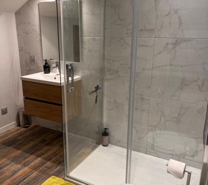 Photo of Bathroom in Saint-Laurent-de-Mure