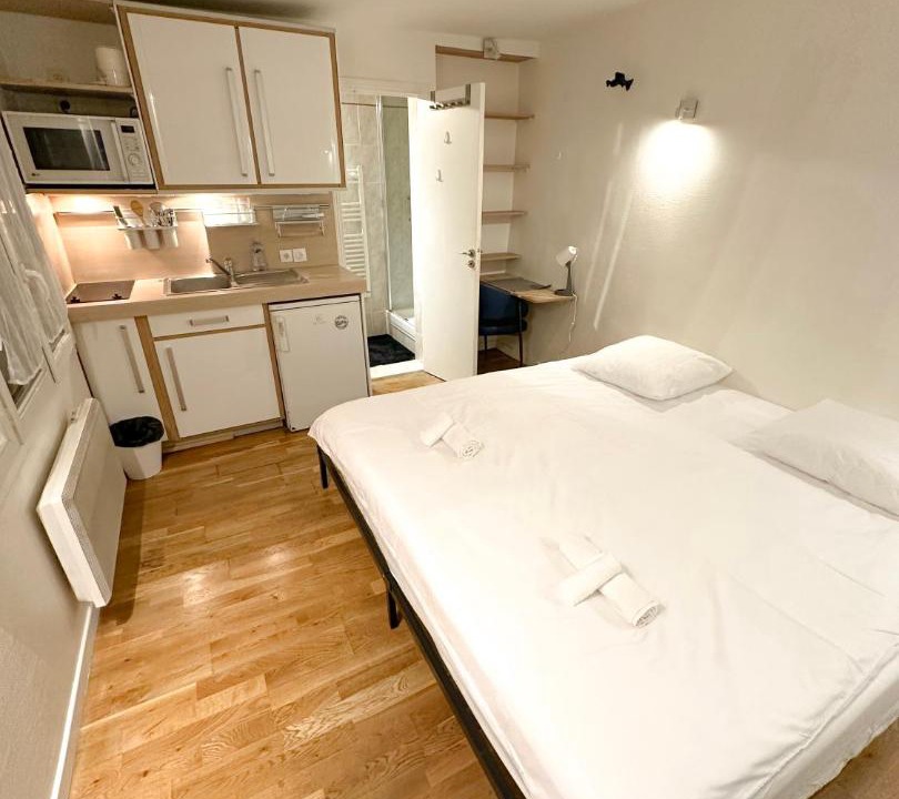 Photo of Bedroom in Val-de-Grace