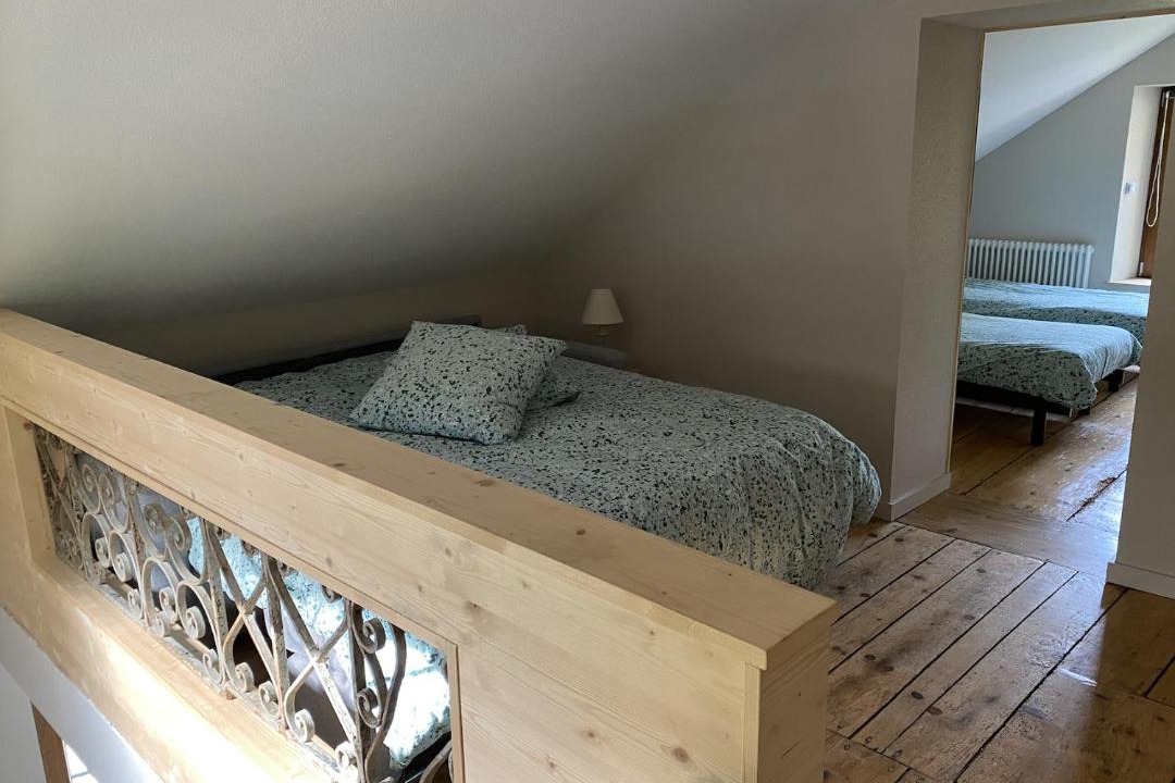 Photo of Others in Lebetain