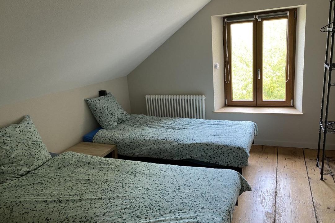 Photo of Others in Lebetain