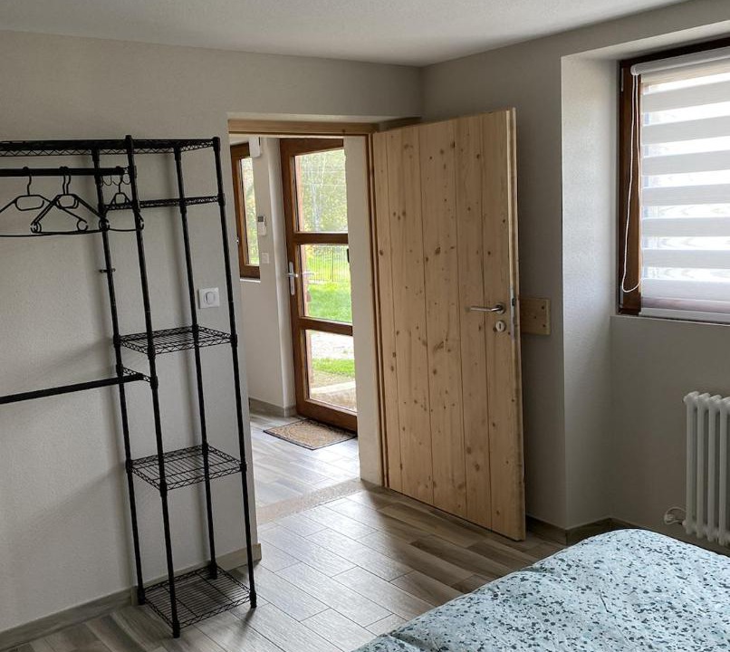 Photo of Others in Lebetain