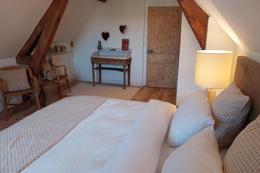Photo of Bedroom in Saint-Beron