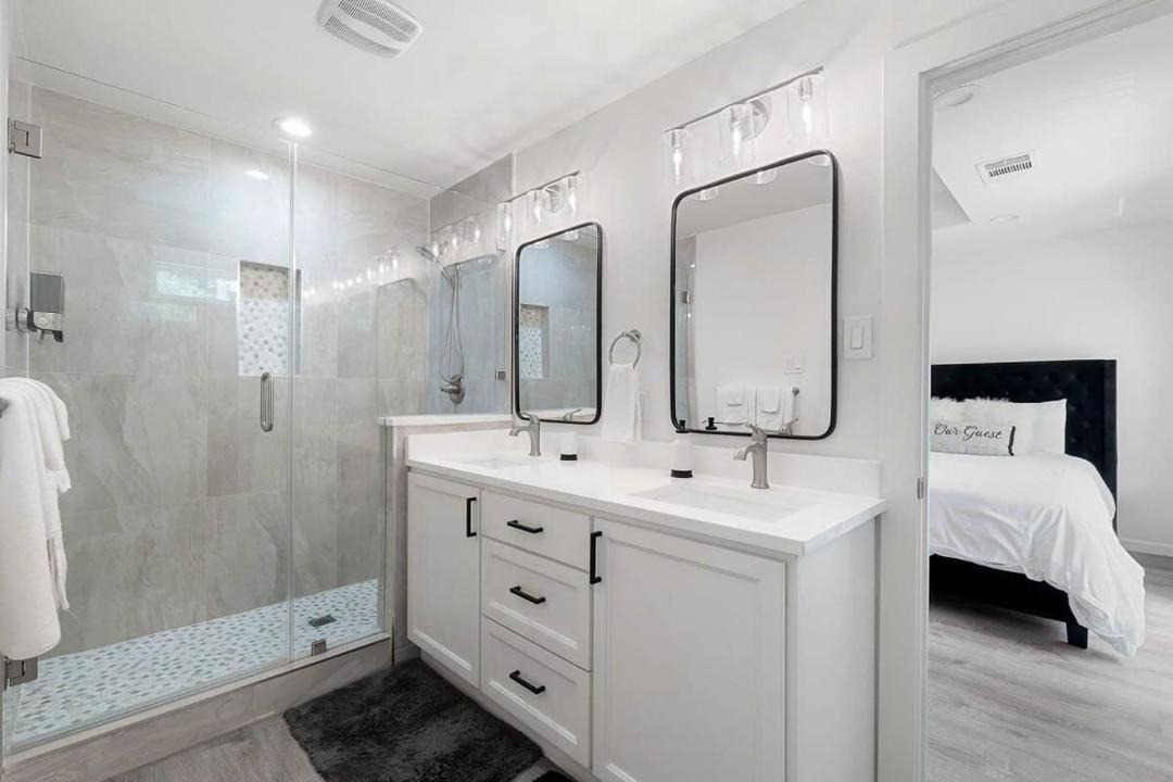 Photo of Bathroom in Old East Dallas