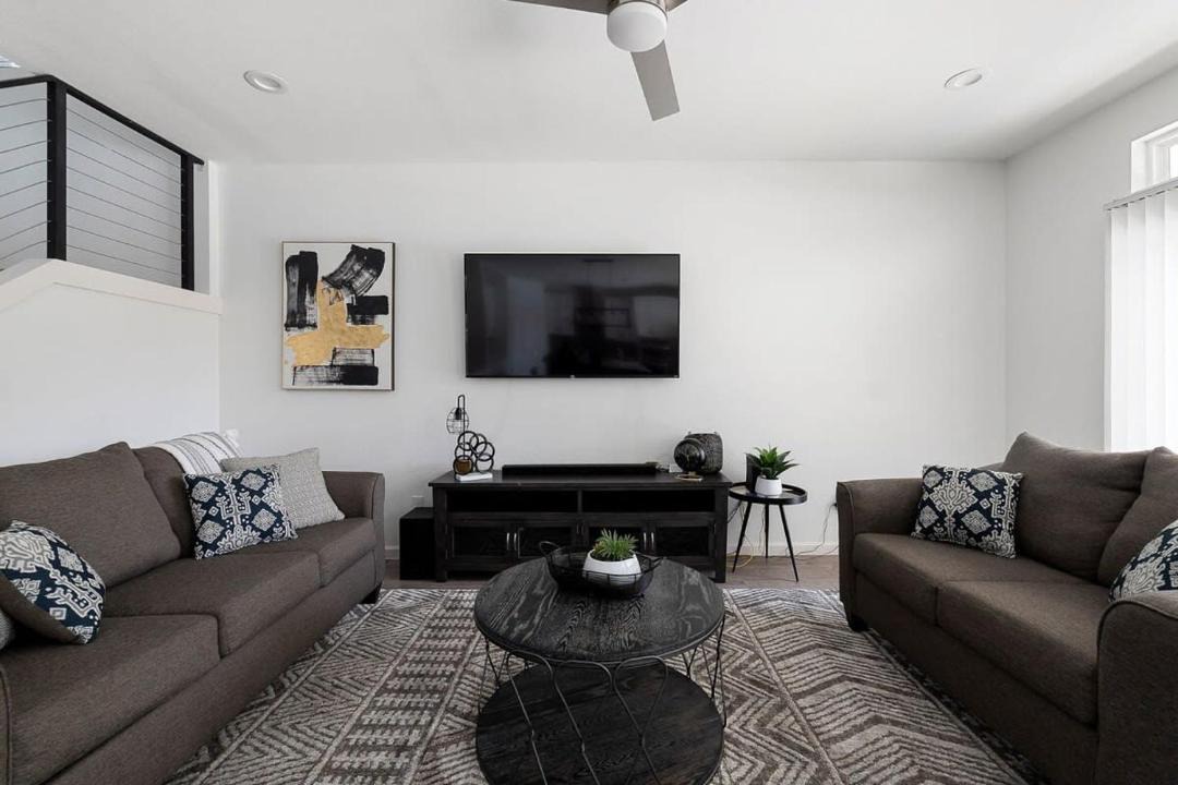 Photo of Livingroom in Old East Dallas