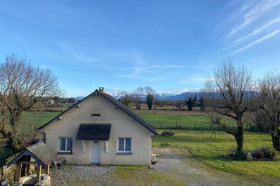 Photo of Others in Bordes