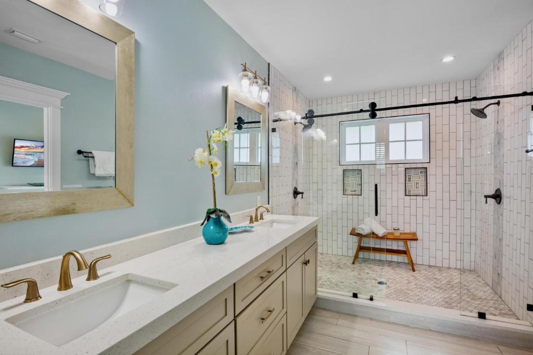 Photo of Others in Holmes Beach