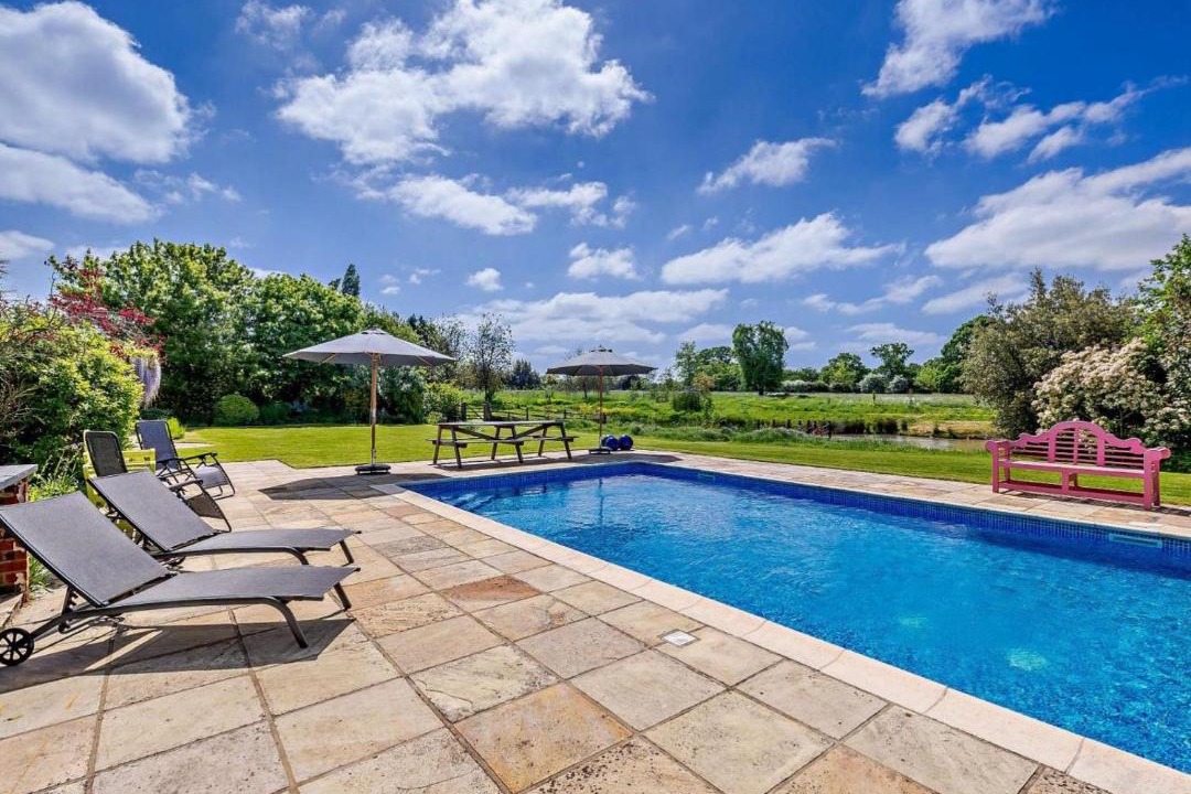 Photo of Others in Abbess Roding