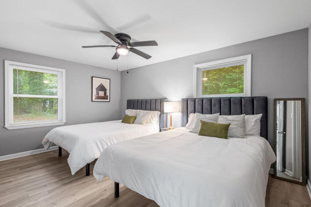 Photo of Bedroom in Forest Oaks