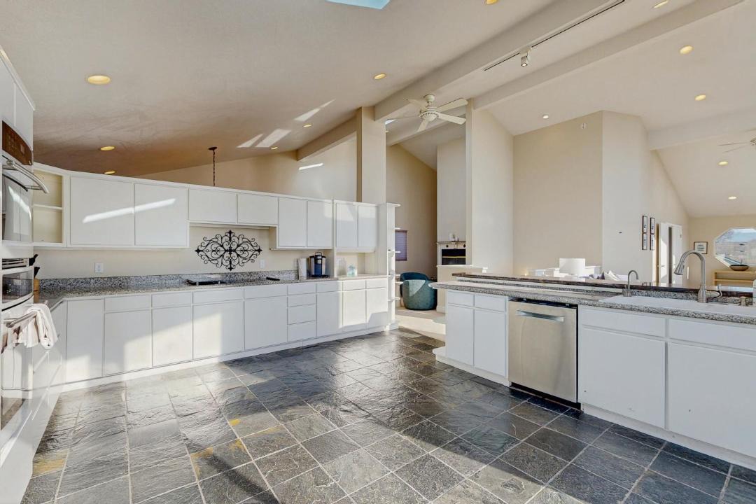 Photo of Kitchen in Crescent City North