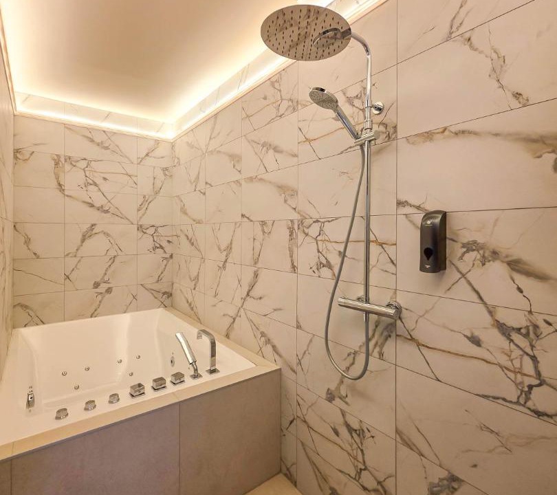 Photo of Bathroom in Saint-Quentin