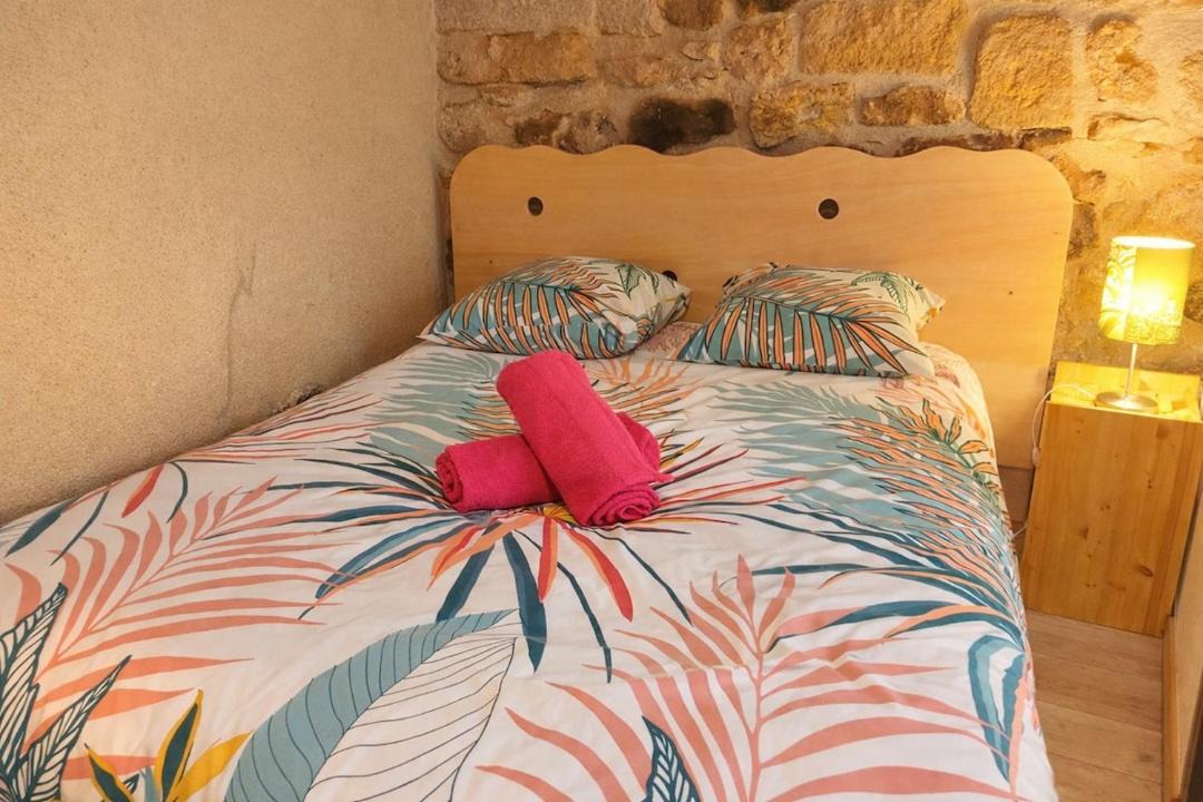Photo of Bedroom in Vic-le-Comte