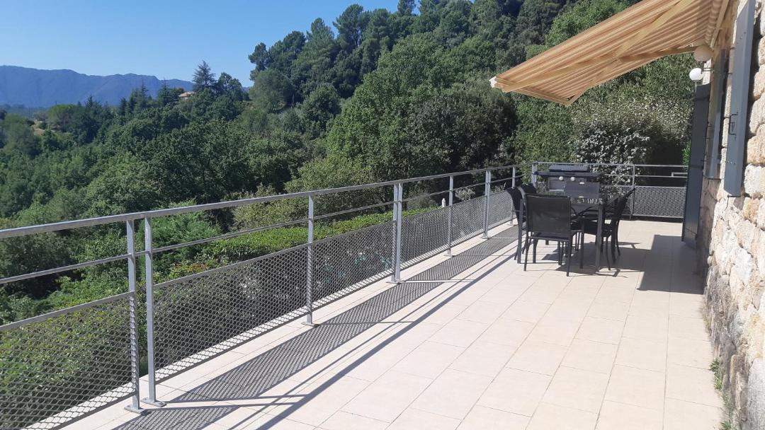 Photo of Patio Balcony in Saint-Pierre-Saint-Jean