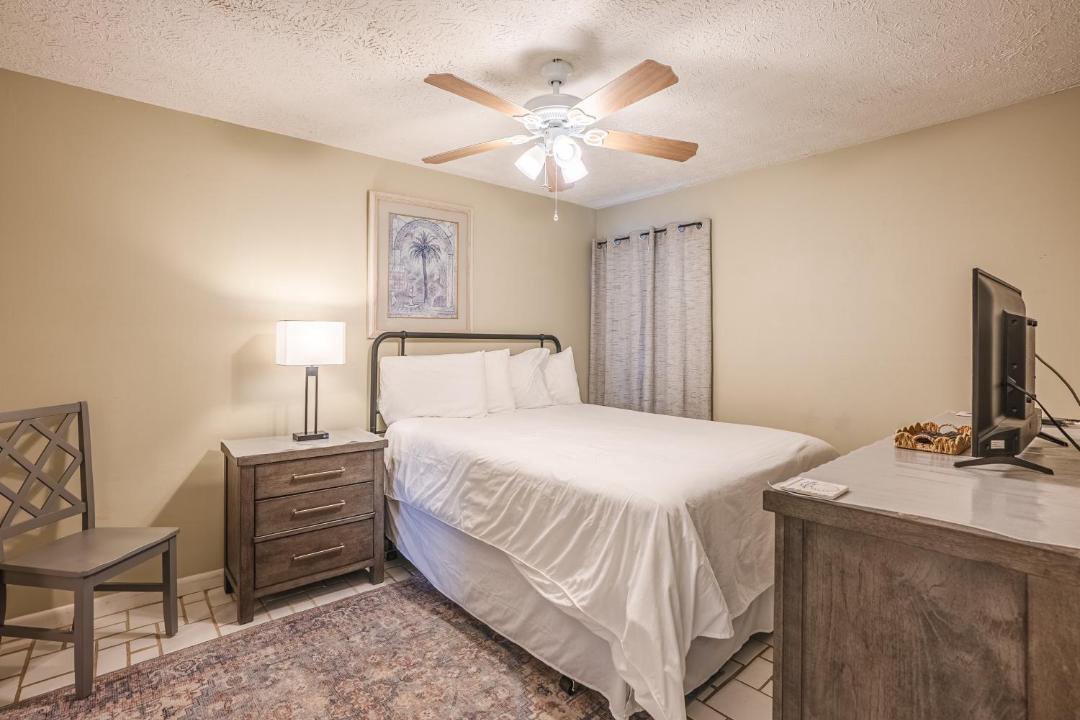 Photo of Bedroom in El Centro Beach