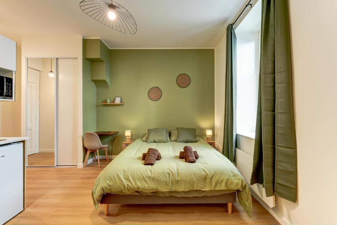 Photo of Bedroom in Republique - Tolstoi