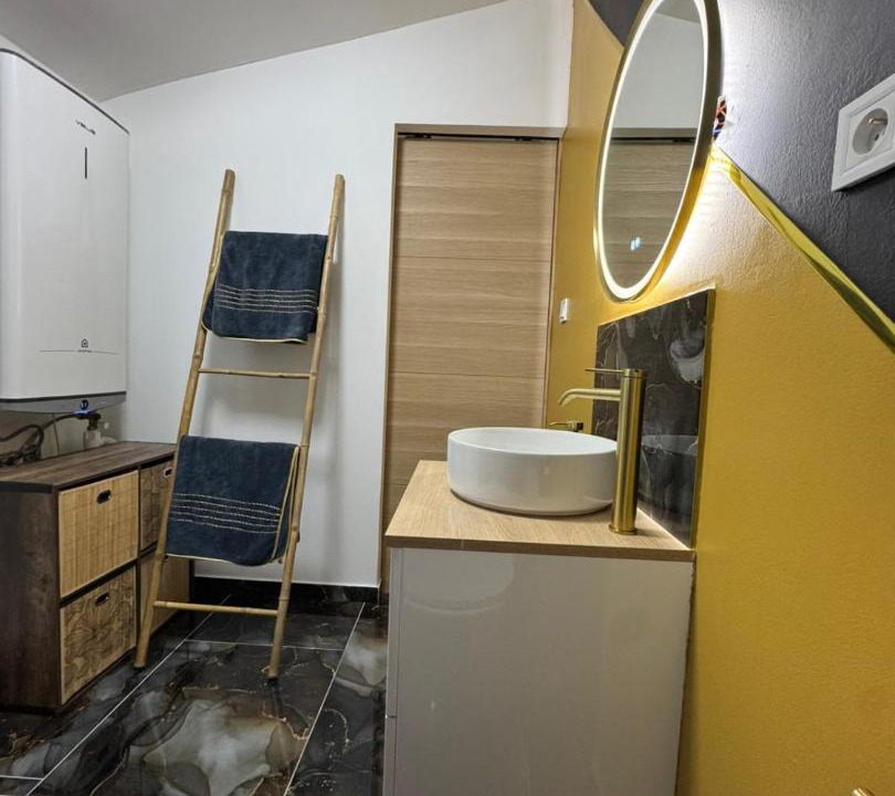 Photo of Bathroom in Chateauneuf-les-Martigues