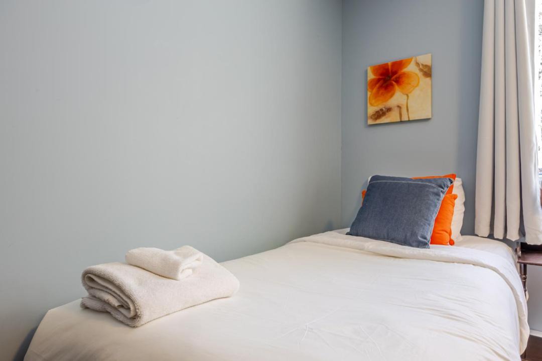 Photo of Bedroom in Petite-Riviere-Saint-Francois